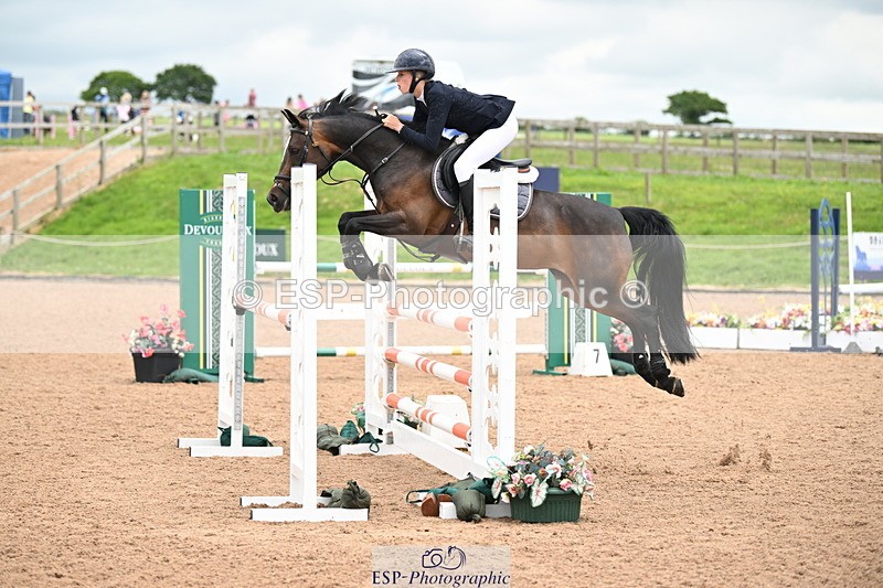 240630A-131638-13629 - Cls 25 HOYS 138cm Qualifier