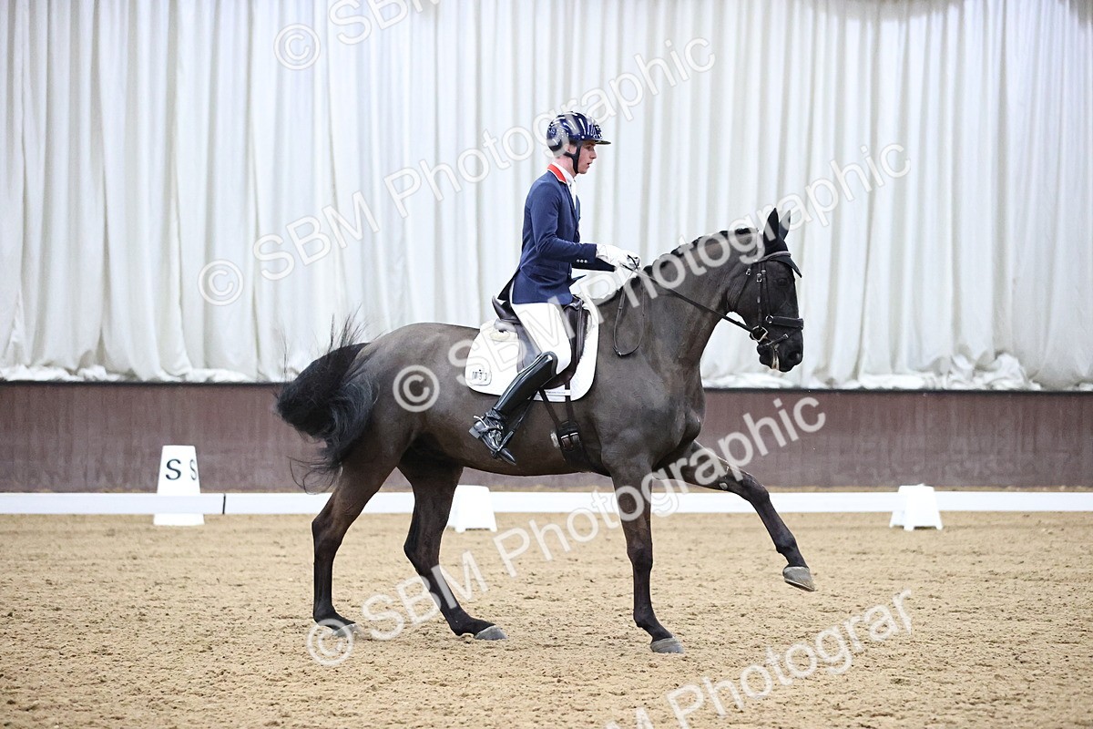 SBM_001422 - Class 21 -23 - FEI INT1-GP-Junior-Junior fsm