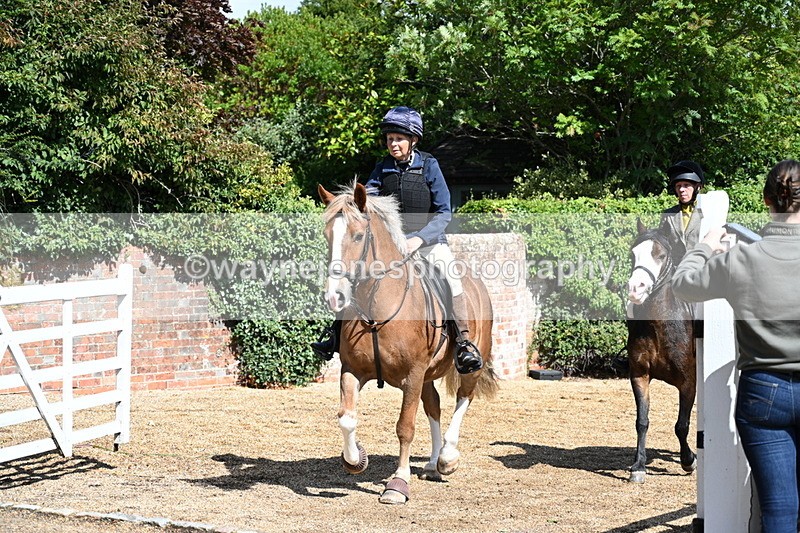 WJ7_7248 - Berks & Bucks at Blandy’s Farm 31-08-25