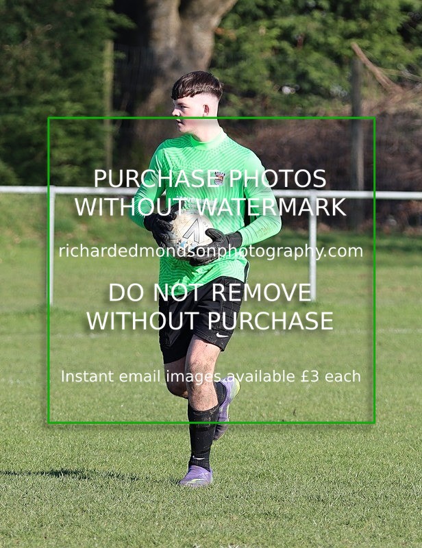 IMG_9853 - Kendal County v Milnthorpe Corinthians