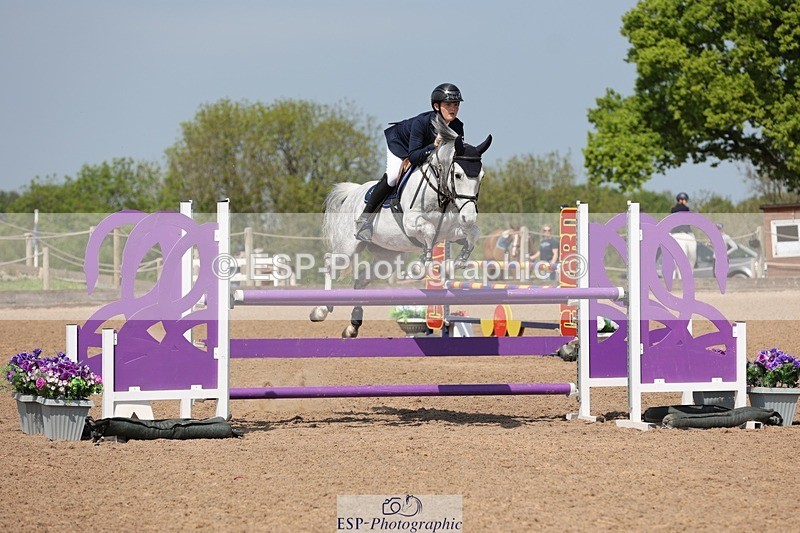 250503-121603-00995 - Cls 9 Pony Foxhunter and 1.10m Open