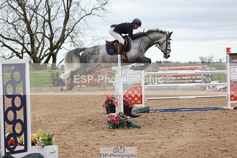 240419A-105117-06250 - Cls 2, 2 Star Small Tour 1.30m