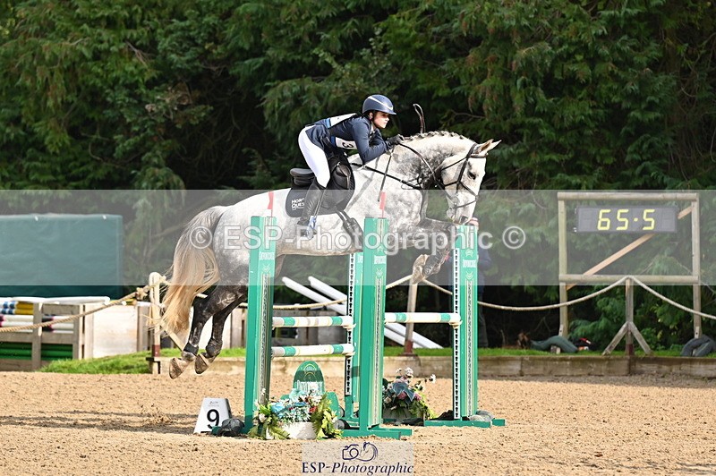 251026A-120651-24246 - E-382-Yasmin.Meredith