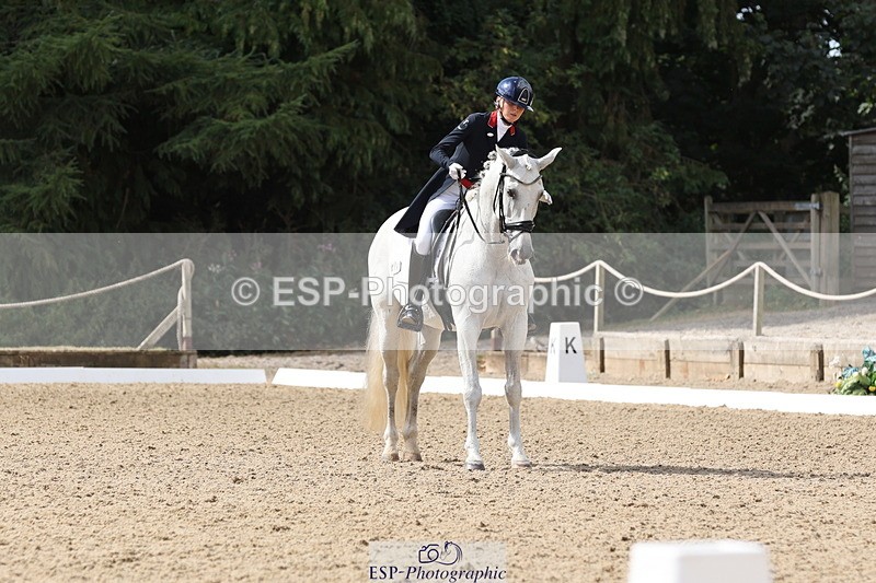 250809A-105209-02717 - 018-Lily.LaughtonEquador.MT