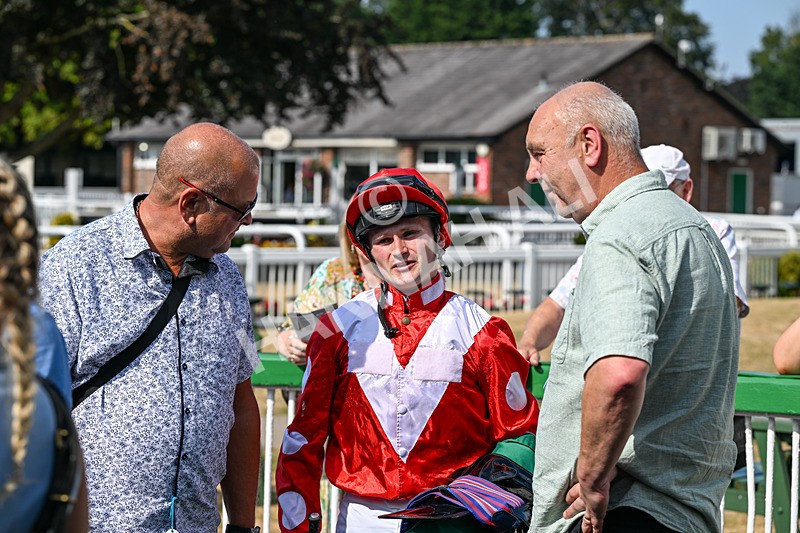 160726-Race 5-Captain Cess-5042 - Race 5 16.10pm Meijer Celebration Cup Handicap