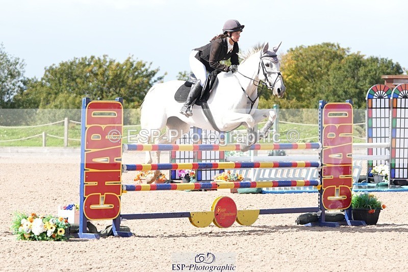 250913-121116-06830 - Cls 15 Snr Foxhunter