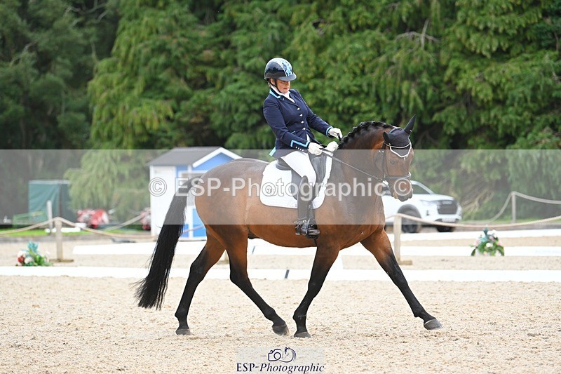 230813-170735-08569 - Cls 14 Medium Silver 16.45 to End