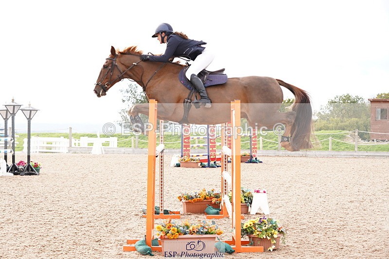 241004A-144118-00776 - Fri 04 Snr Fox & 1.20m Open