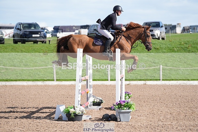 250913-104317-06230 - Cls 14 Snr Newcomers