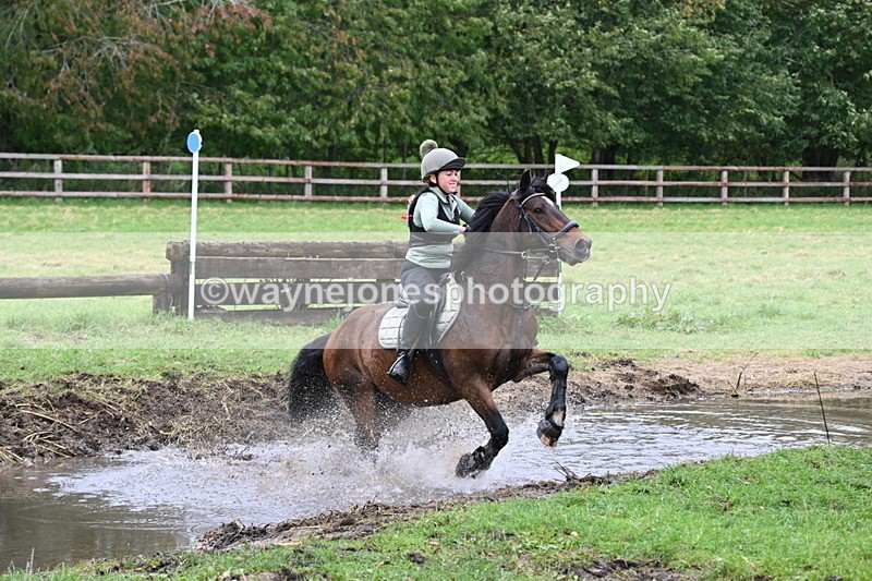 WJ6_5932 - Time at Photographer 12:31 to 12:40