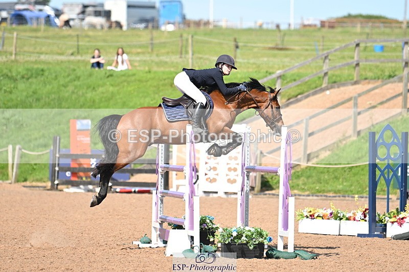 240629A-161827-07648 - Cls 10 Newcomers 2nd R Jump Off and P