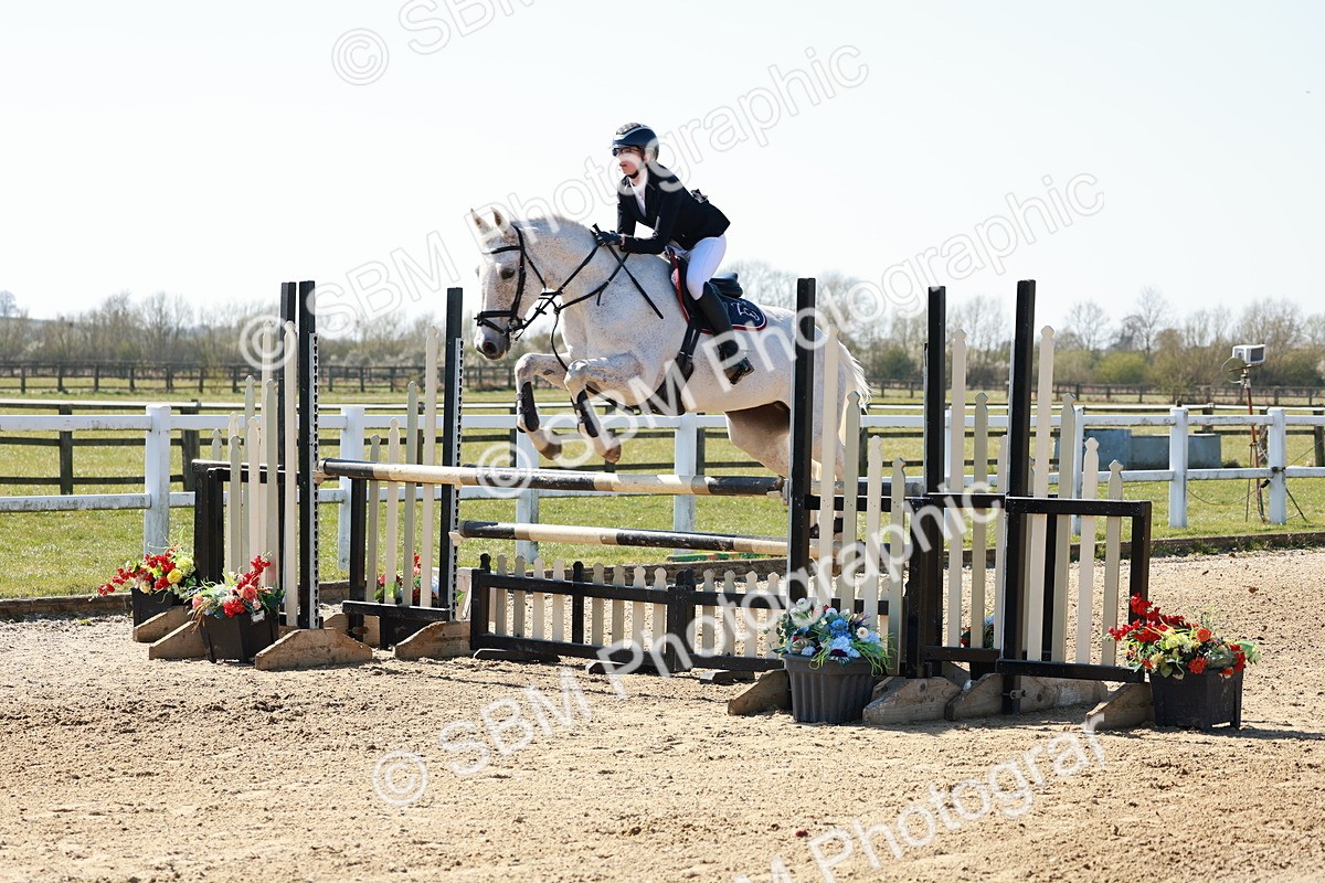 SBM_004578 - Class 17 - Senior Newcomers - 1.10m