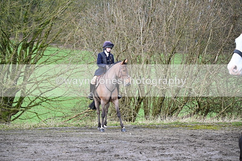 WJ6_8513 - Meet & Line One