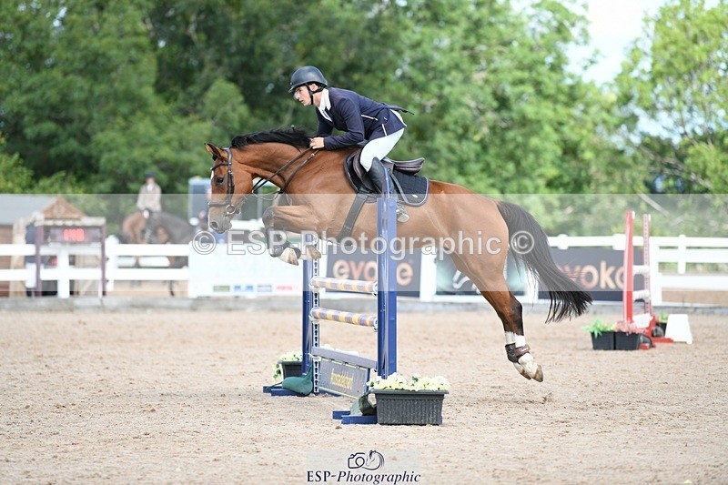 250801-100313-04139 - Cls 21 A&B Snr Disc & 1.00 Open