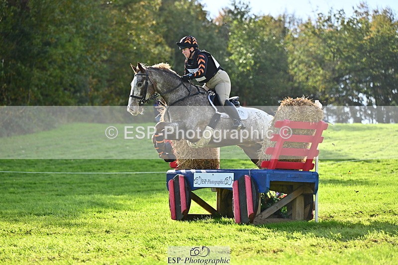 251025A-123445-19154 - F-426-Tracey.Neville