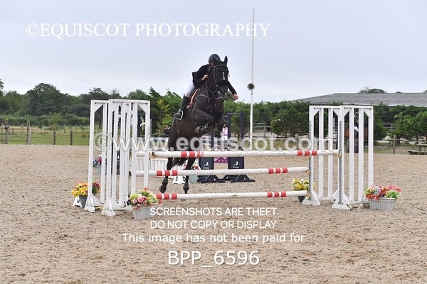 BPP_6596 - CLASS 9 Senior Newcomers/ 1.10m Open