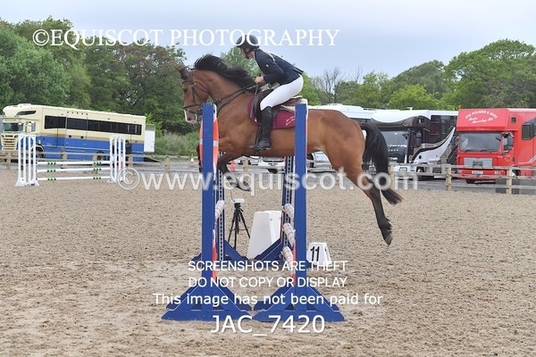 JAC_7420 - CLASS 12  Senior BritiNovice/ 90cm Open