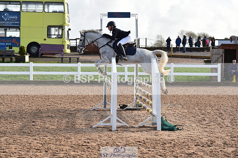 240210A-113732-01002 - Cls 8 Pony Newcomers & 1m Open