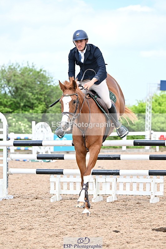 240605A-124827-00404 - Cls 3 Snr 1.05m Open