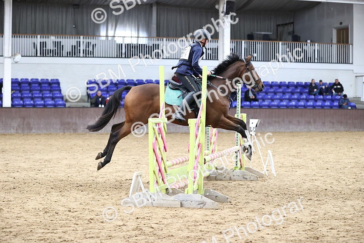 SBM_001629 - Class 5 - Henlow Veterinary Hospital 70cm