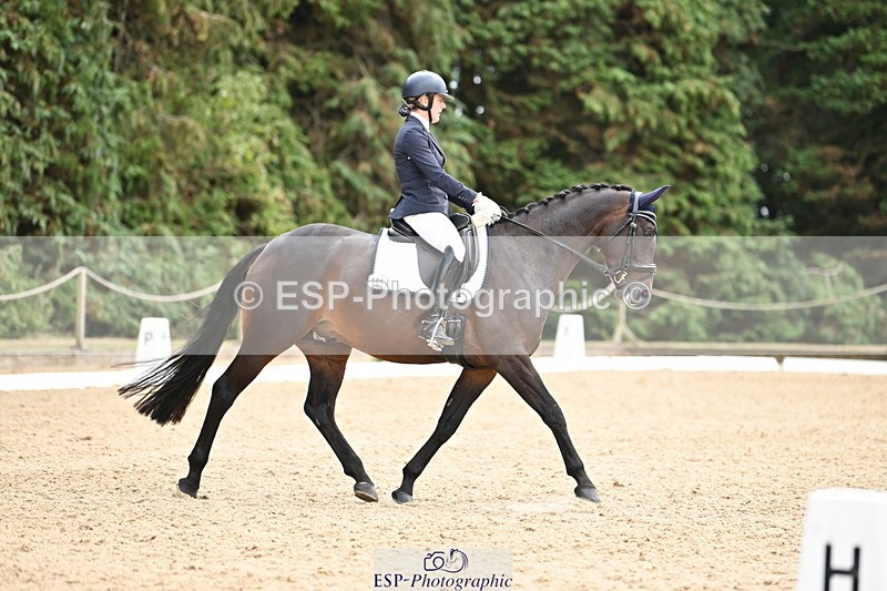 250808A-141001-00810 - 065-Jenny.Lo-VelPrince.T