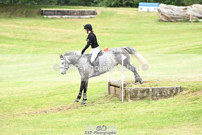 240825X-181137-38165 - 80cm XC 17.30 to End