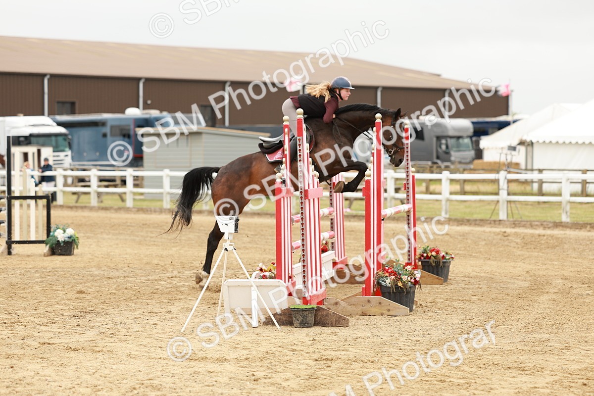 SBM_006666 - Class 2 - Senior Discovery - 1.00m Open