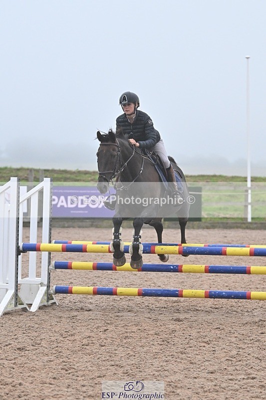 240813-192118-00894 - Classes 7 A&B 90cm