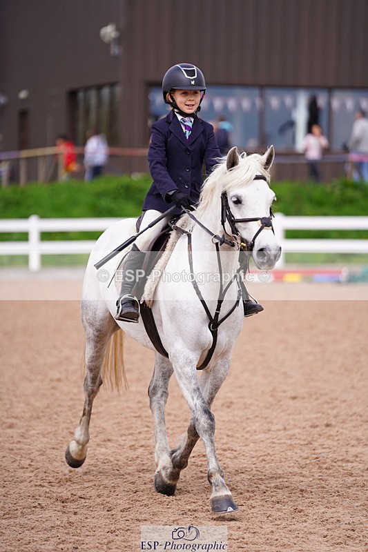 240506A-143108-09528 - Cls 17 Club 60cm