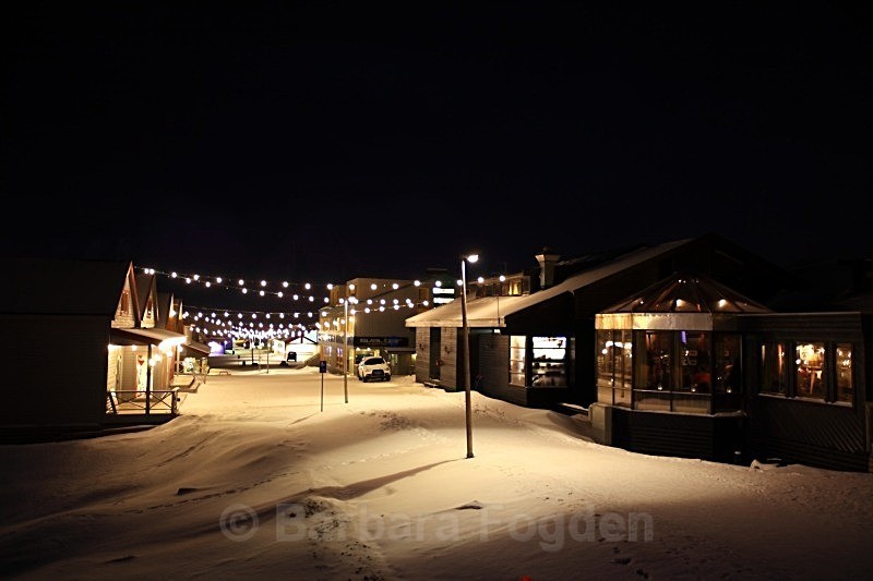 Longyearbyen 2821 - Colours of Svalbard