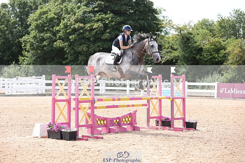 240718A-131555-05507 - Cls 9, 1 Star Bronze Tour 1.10m