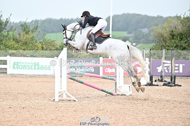 250917-132524-00669 - Cls 4 Newcomers and 1.10m Open