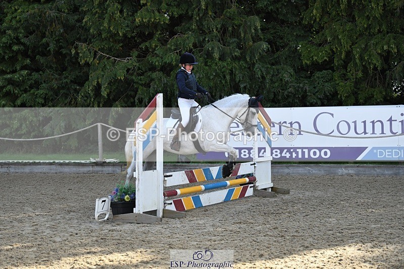 230820-100236-00123 - 70cm - Round 1