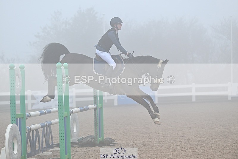 250208-124310-00643 - Cls 9 Pony Newcomers and 1m