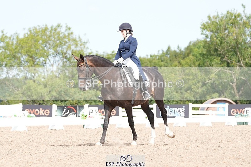 250815-112438-00829 - 013-Chloe.CocksIndulgence