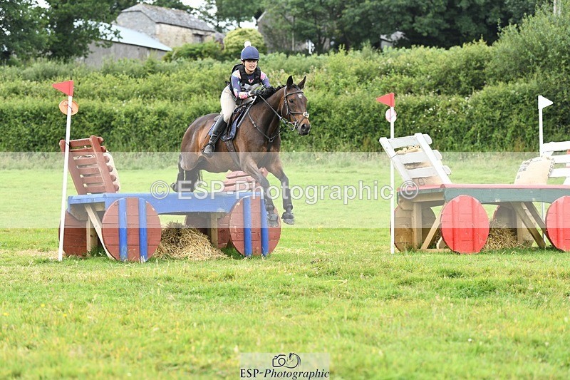 240630-123302-01083 - 916-Harriet_Parkes-Just_Henny