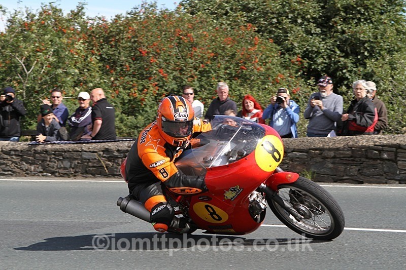 IMG_0400 - 500cc Classic TT Race