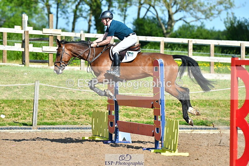 230527A-170748-05499 - Cls 20 Chard 1.10m Speed Derby