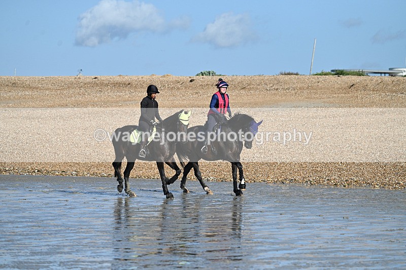 WJ7_3715 - Leigh Kelly & Jade Bennett 25-08-24