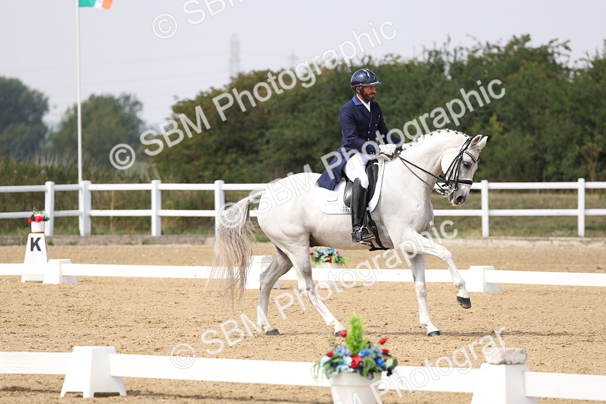 SBM_007368 - Class 9 - FEI INT I - 13.37-14.33