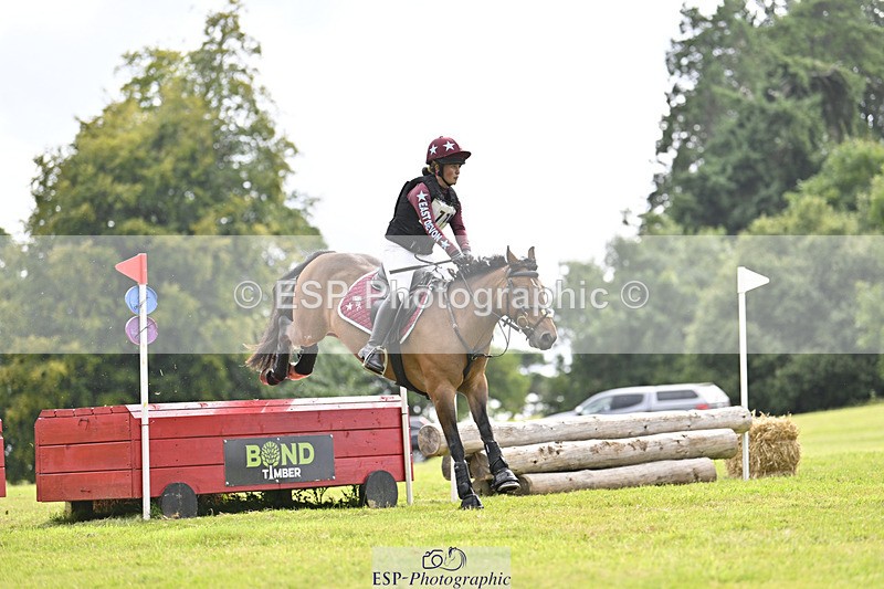 240825X-161022-36202 - 80cm XC 15.30 to 16.30