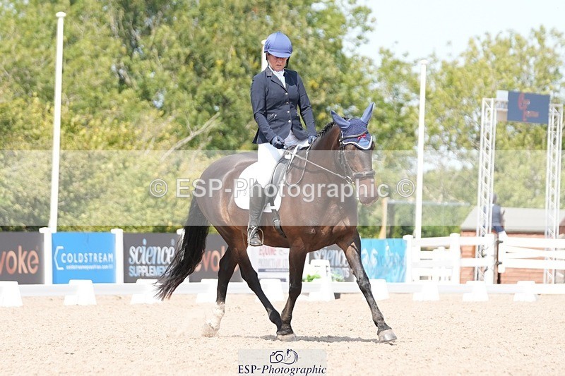 250817-131630-09631 - 195-Jacqui.BoltMocha.Fountain