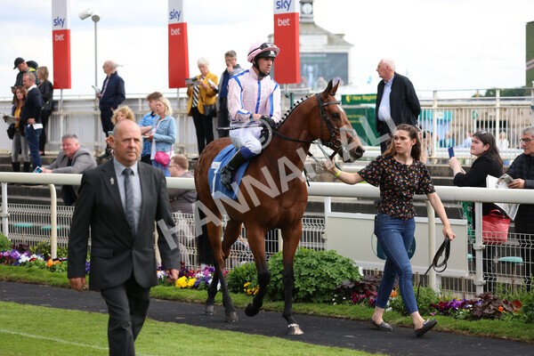 yr22052022r5-9 - Race 5: 5:35pm Sky Bet Sunday Series Sprint
