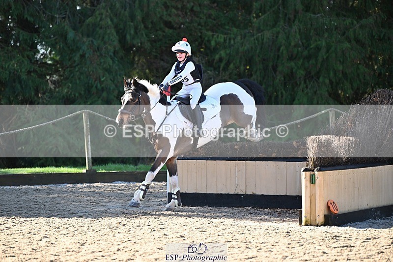 240303-100046-02725 - Cls 2 80-85cm Start to 11.00 CW