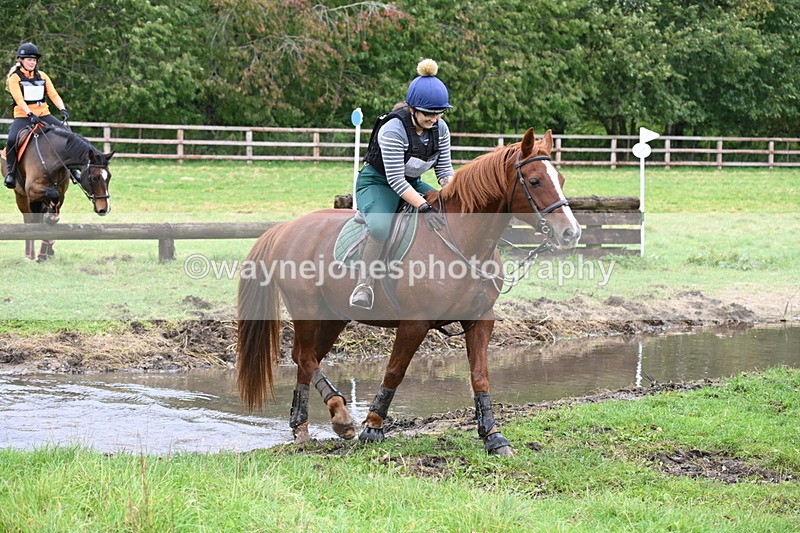 WJ6_6023 - Time at Photographer 12:41 to 13:05