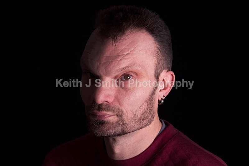 8SKJ0570 - Profile Shoot