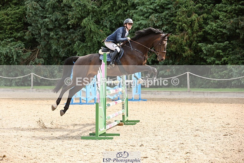 240817-111137-00859 - 03A Snr Disc