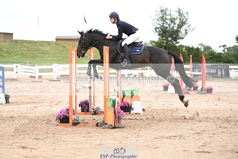 250727-091146-08728 - Cls 31 British Novice and 90cm