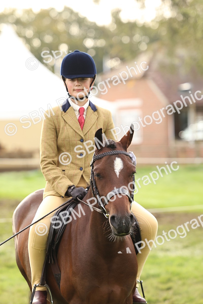 SBM_56659 - S40 - Starters Ridden Showing