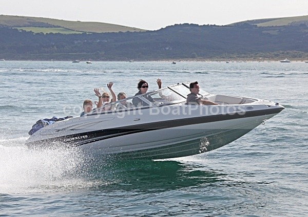 090808 CROWNLINE IMG_5813 - Speedboats